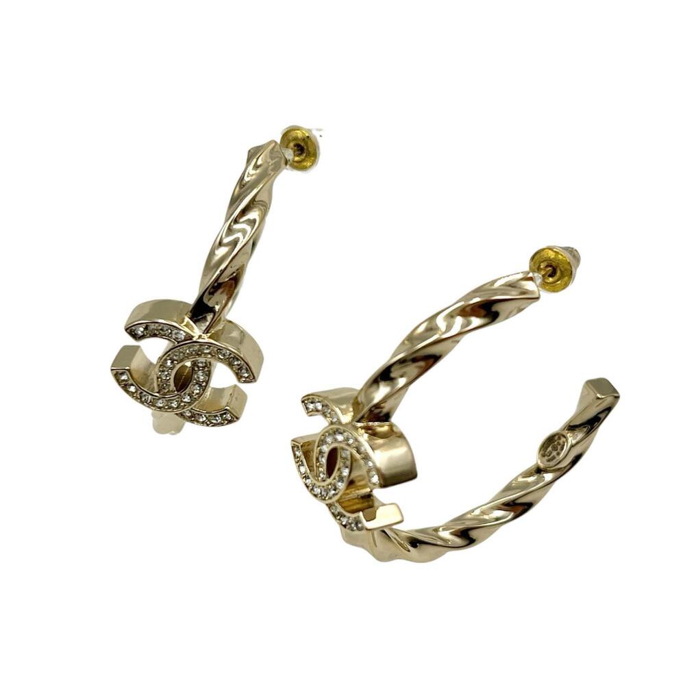CHANEL Authentic Gold Logo Earrings - Picture 3 of 9